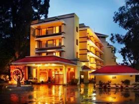 Hotel Gem Park Ooty