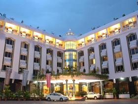 Hotel Sandesh The Prince Mysore