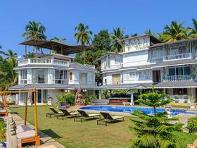 Hotel The River Palace Goa