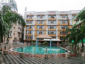 Larica Holiday Inn Tarapith