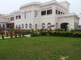 Hotel Surya Varanasi