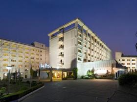 Hotel Clarks Shiraz Agra