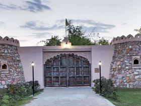 Lohagarh Fort Resort Jaipur