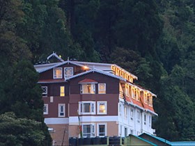 Summit Hermon Hotel & Spa Darjeeling