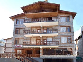 Hotel Red Apple Manali