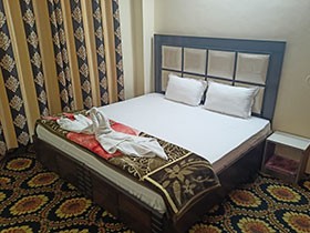 Hotel Basera Shimla