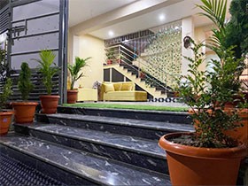 Hotel Padmahari Puri